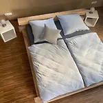 Studiowohnung Im Preisgekroenten Denkmal In *
