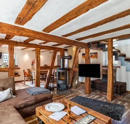 Studiowohnung Im Preisgekroenten Denkmal In *