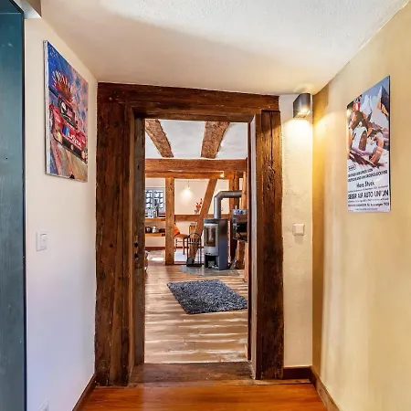 Studiowohnung Im Preisgekroenten Denkmal In 公寓 *