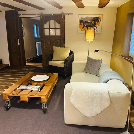 Studiowohnung Im Preisgekroenten Denkmal In Apartamento